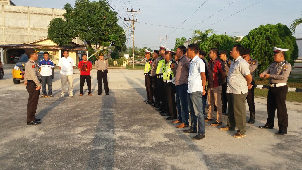 Personil Polres Rohil Dan Polsek Tanah Putih Diturunkan Dalam Pengamanan Kampanye Di Rantau Bais